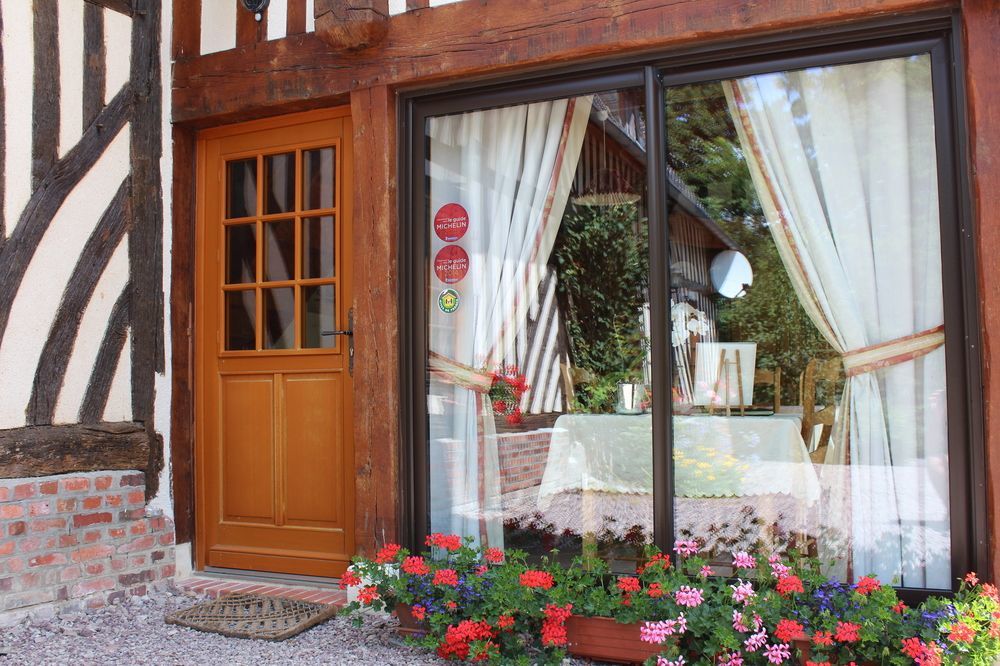 B&B Devalpierre Adult Only Glanville エクステリア 写真